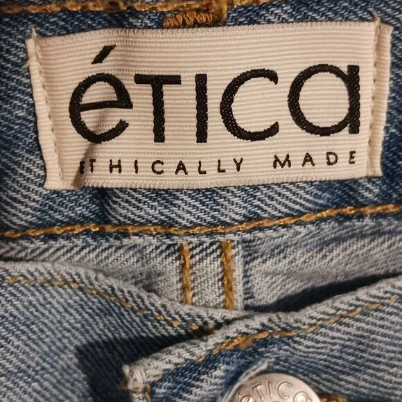 NEW Etica Altin Loose Fit Crop Button-Fly‎ Jeans Ithaca/Lighter Wash Size 25